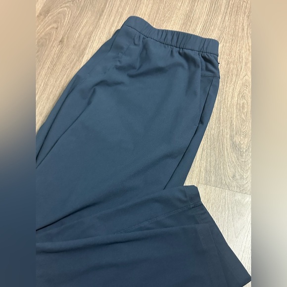 Lululemon Joggers - Picture 2 of 7